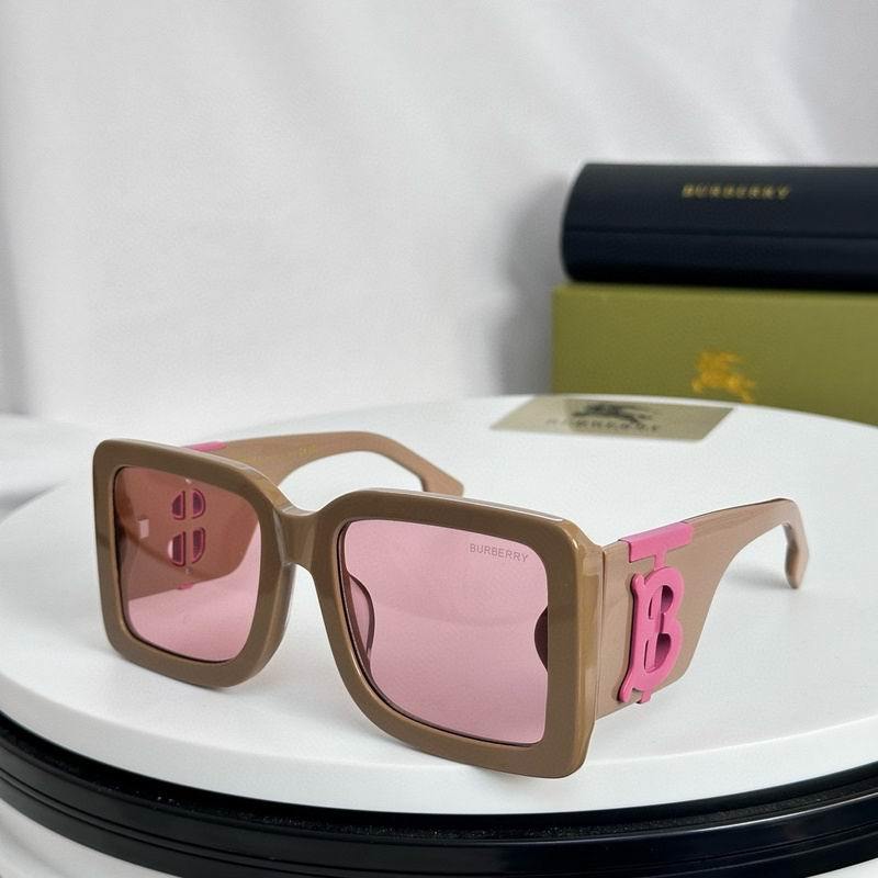 Burberry Sunglasses 372